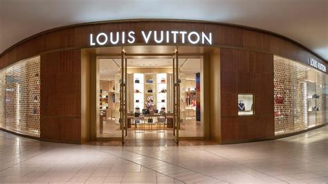 louis vuitton and fendi|lvmh buys fendi.